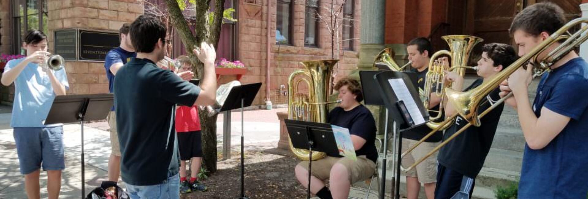 Summer-Bands-2018-Brass-Sectional-OUTSIDE-960x480